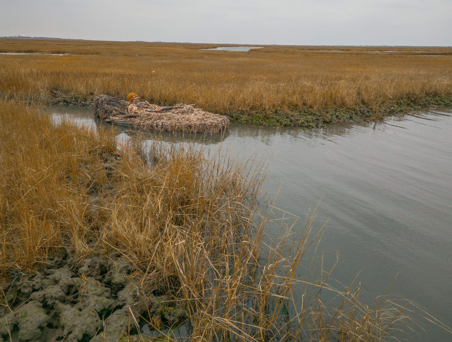 Water Feather Concealment System
