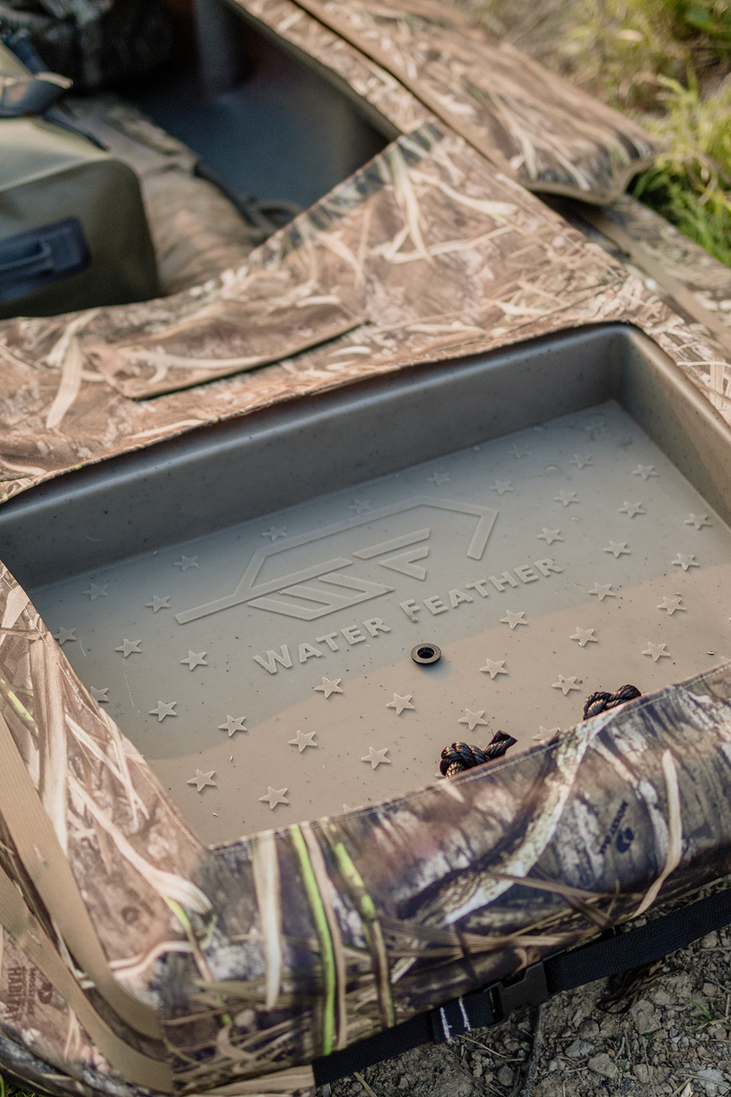 Water Feather Concealment System