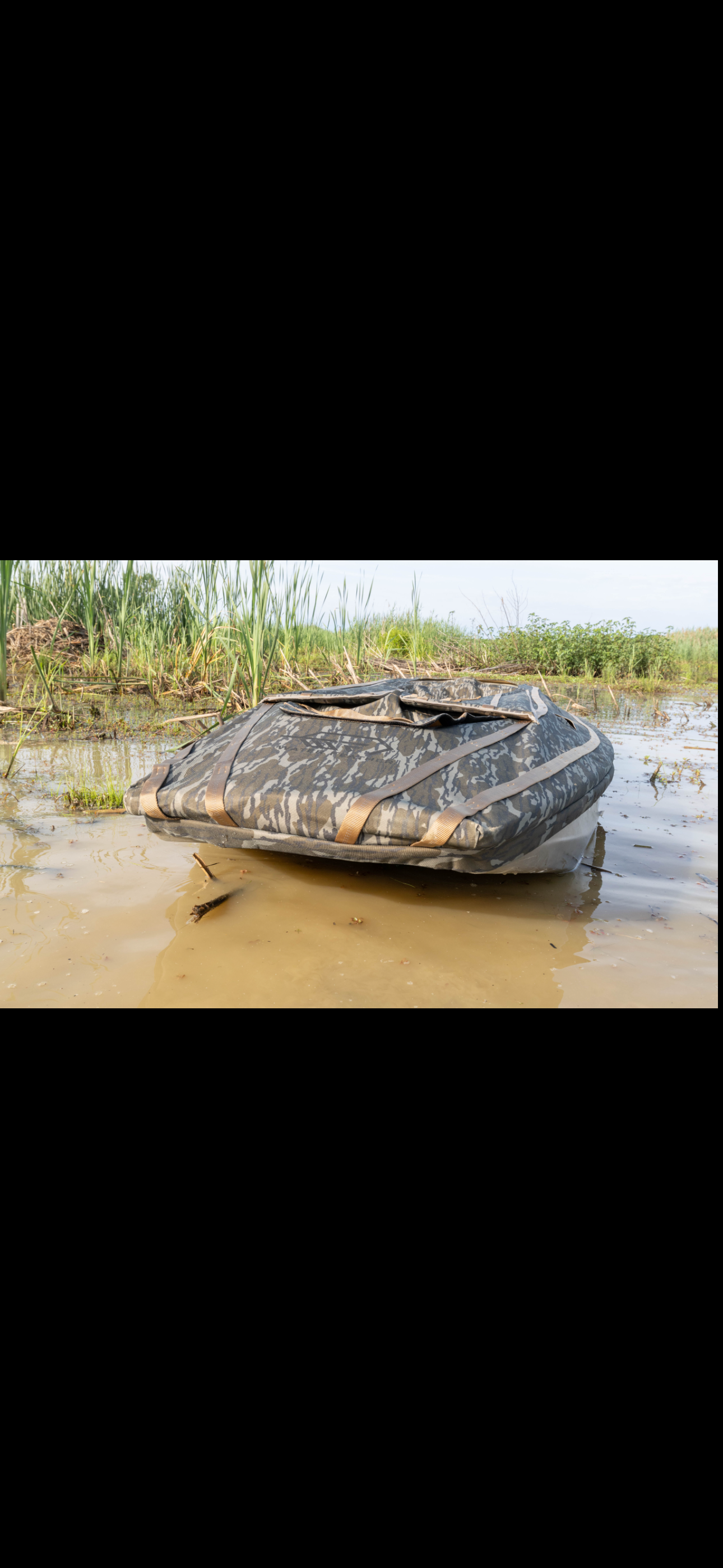 Mossy Oak Bottomland Concealment System (Pre-Order)